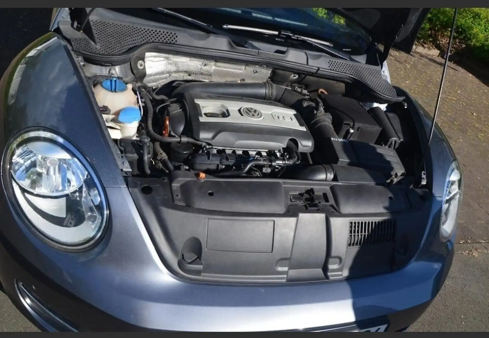 Volkswagen Beetle The 2.0 TSI DSG Sport - 2