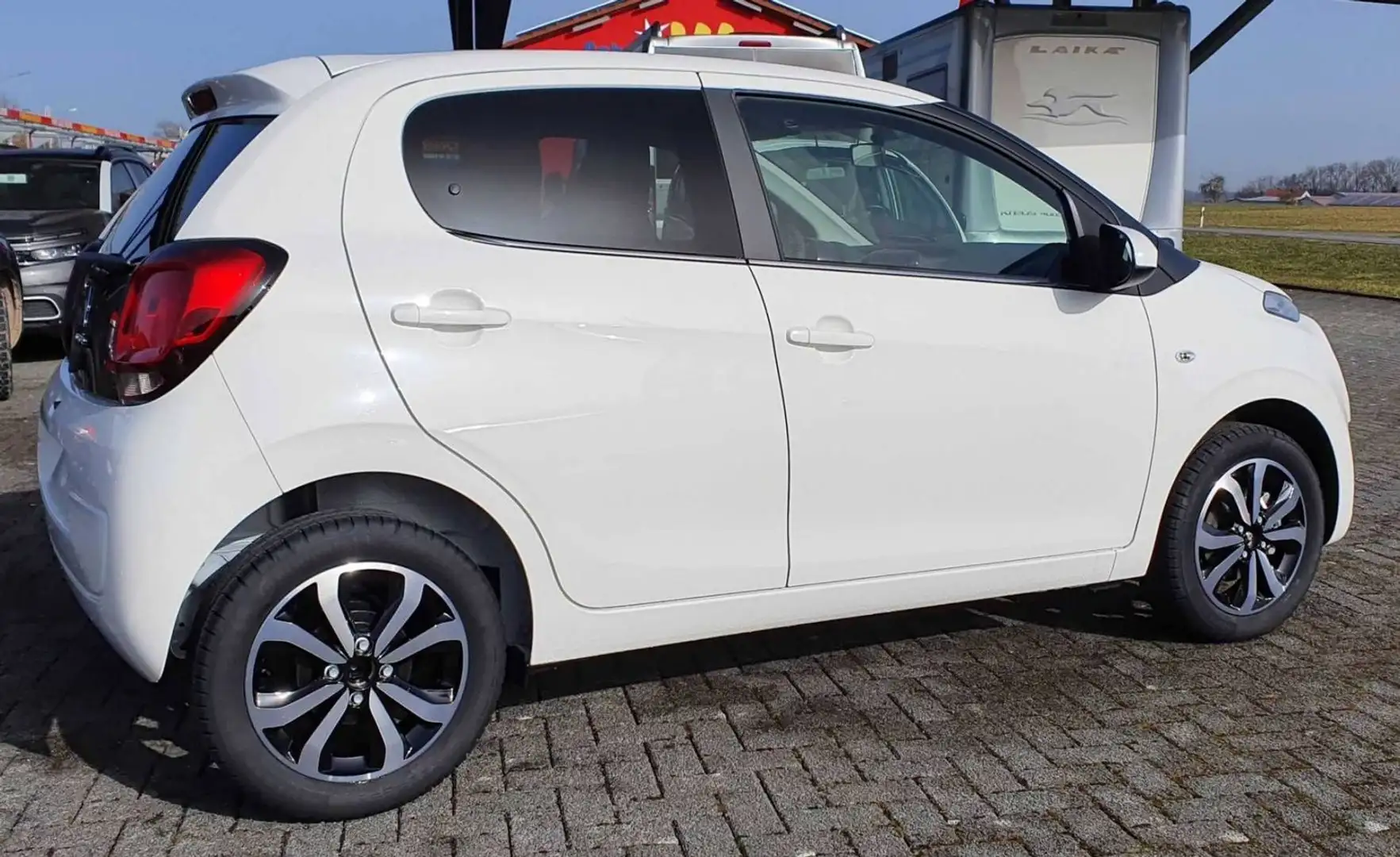 Citroen C1 5T SHINE VTI72S&S Blanc - 2