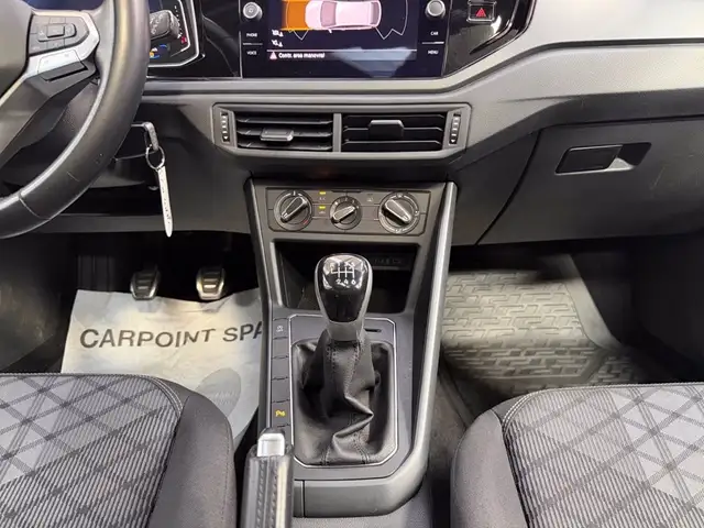 Volkswagen Taigo view 13
