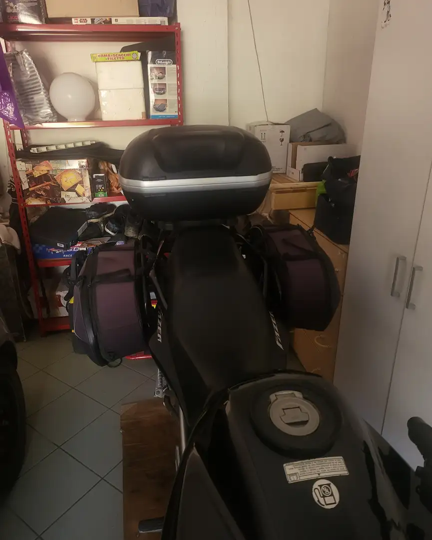Yamaha FZR 600 Czarny - 2