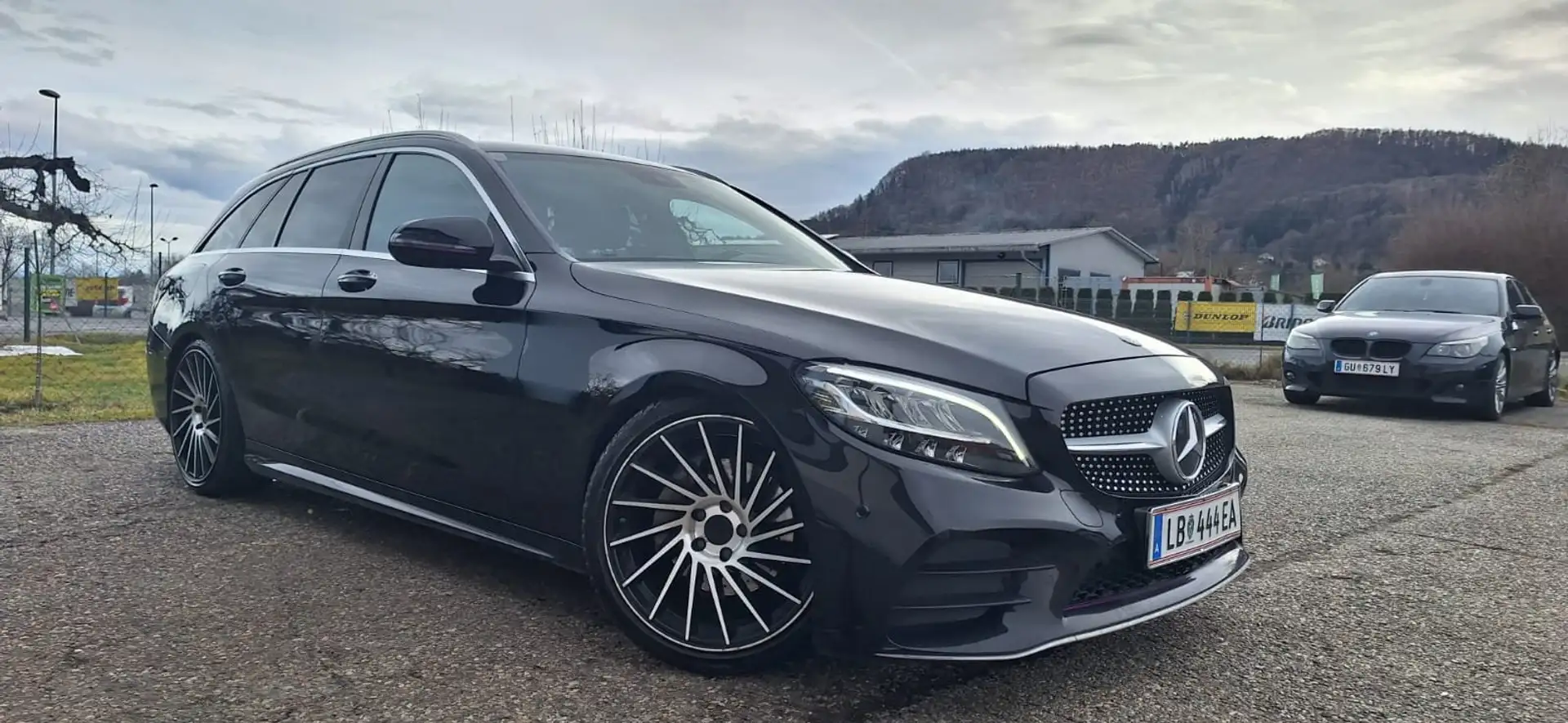 Mercedes-Benz C 220 d T Aut. Schwarz - 1