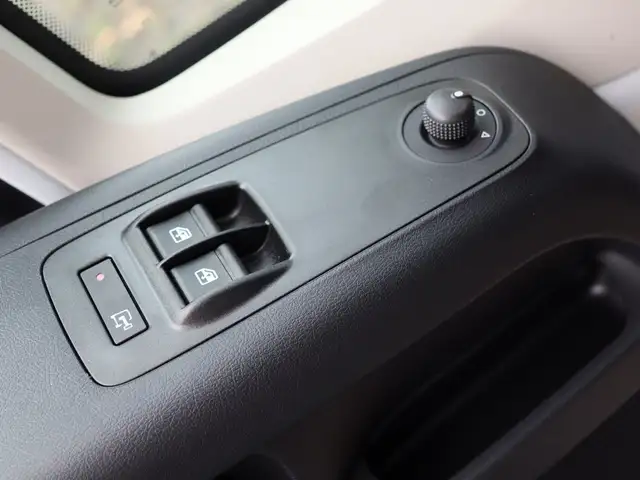 Fiat Ducato view 11