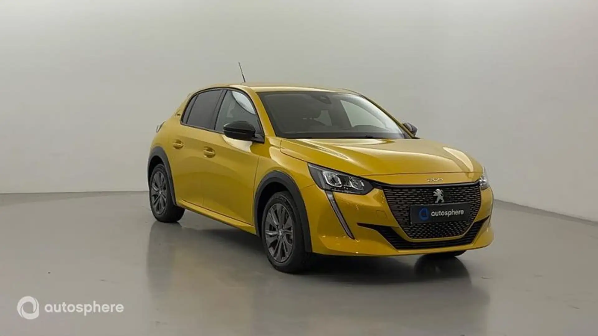 Peugeot 208 e-208 136ch Style - 2
