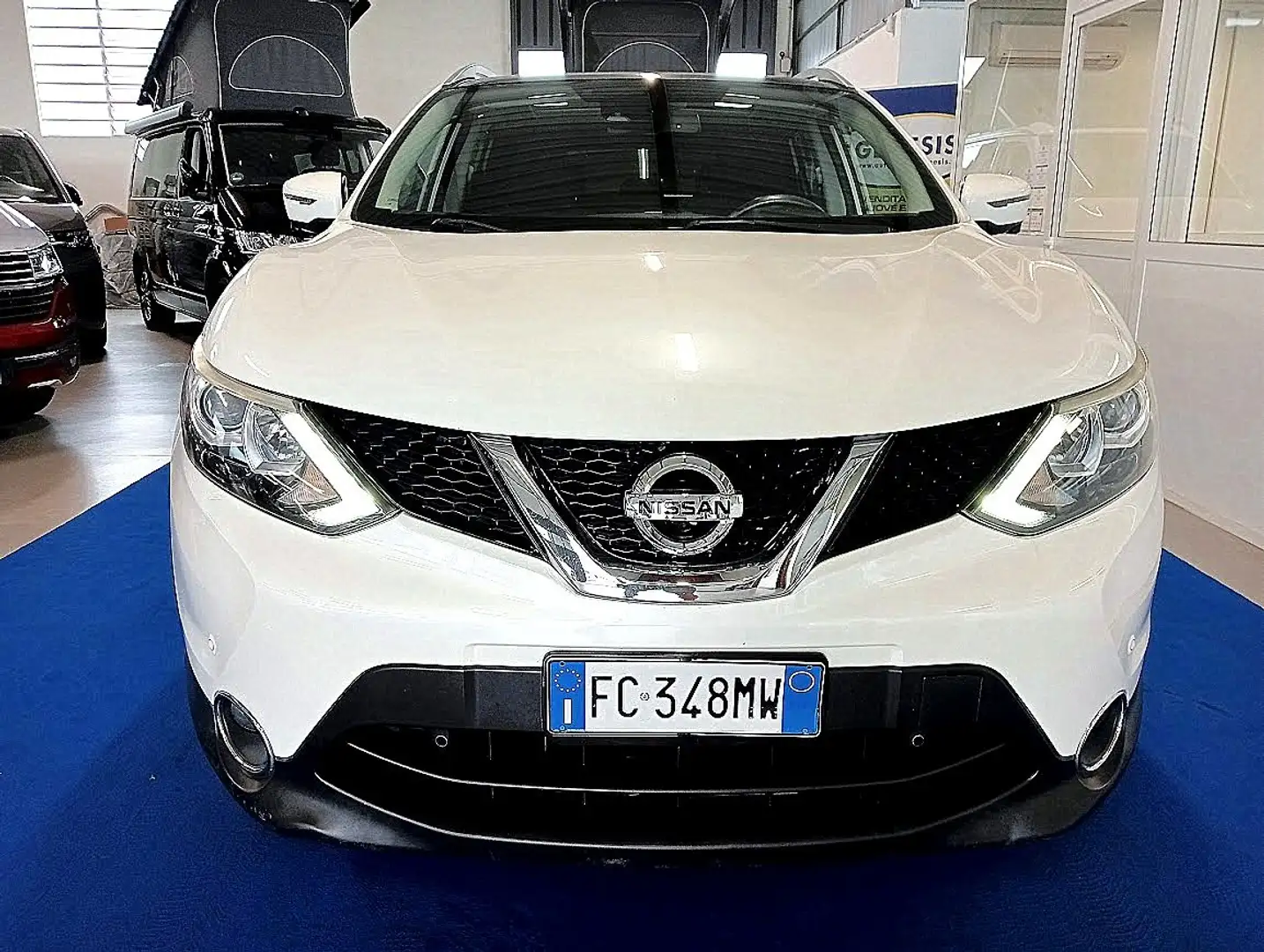 Nissan Qashqai 1.5 DCI TEKNA 360° TETTO PANO 18" EURO6 Blanc - 2