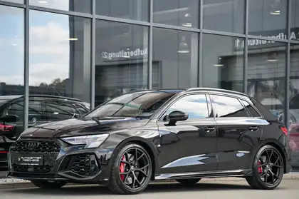 Annonce voiture d'occasion Audi RS3 - CARADIZE