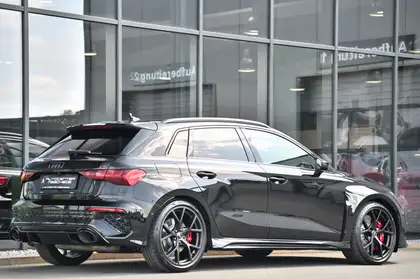 Annonce voiture d'occasion Audi RS3 - CARADIZE