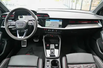 Annonce voiture d'occasion Audi RS3 - CARADIZE