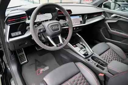 Annonce voiture d'occasion Audi RS3 - CARADIZE