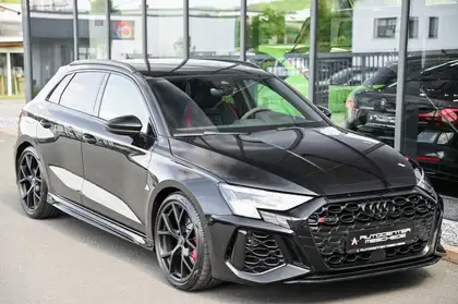 Annonce voiture d'occasion Audi RS3 - CARADIZE