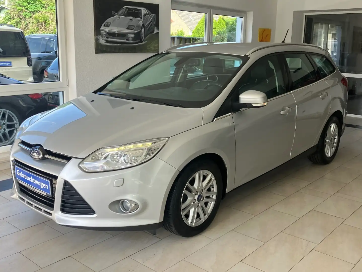 Ford Focus 2.0 TDCi Titanium Autom. Leder Xenon Navi Plateado - 1