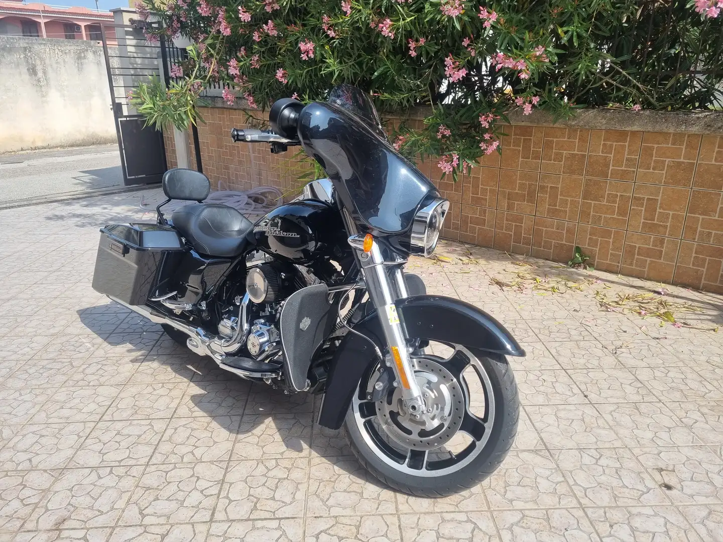 Harley-Davidson Street Glide FLHX 103 Negro - 2