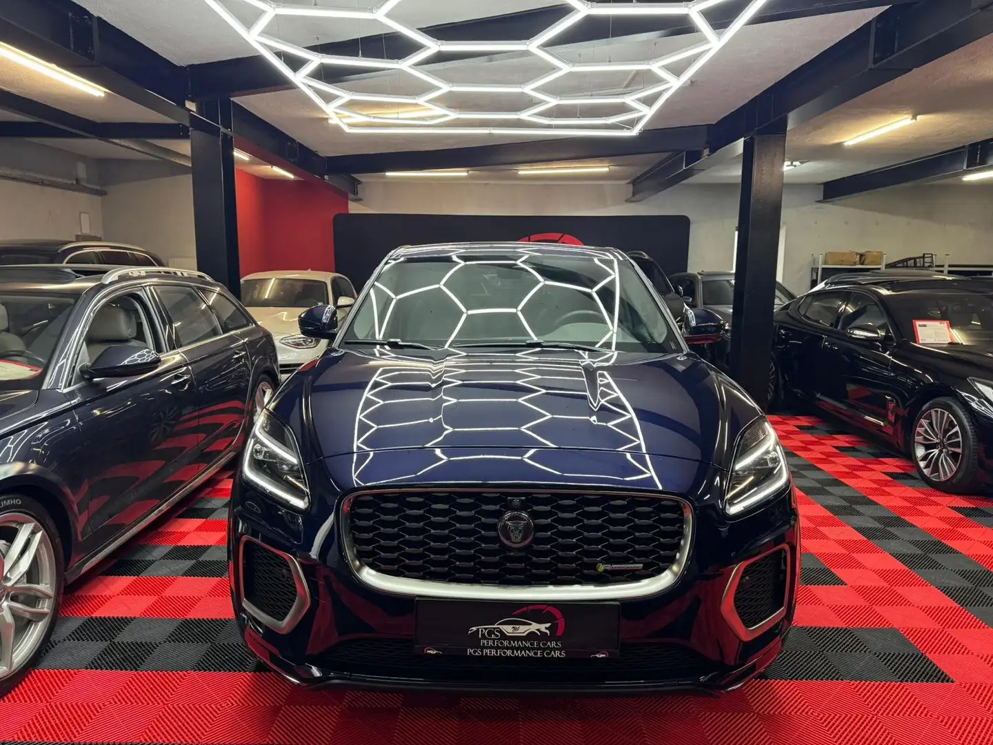 Jaguar E-Pace R-DYNAMIC/KAMERA/LEDER/ALLRAD Blauw - 2