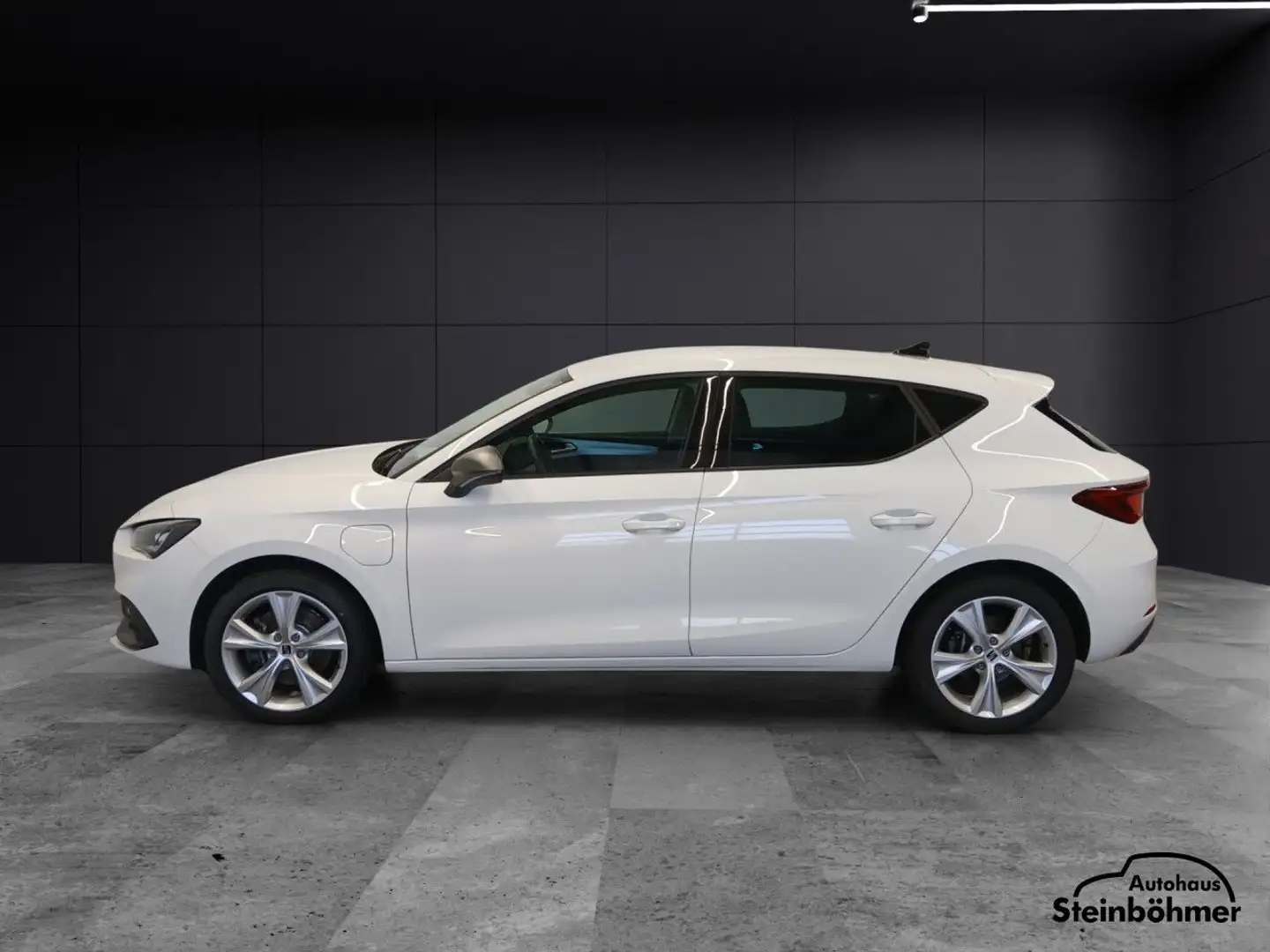 SEAT Leon FR-Line 1.4 TSI eHybrid DSG LED NAV SHZ Navi Weiß - 2