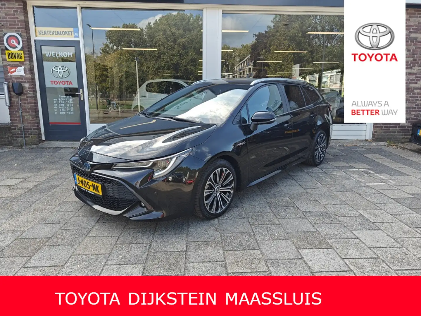 Toyota Corolla TS 1.8 Hybrid Bns Plus Zwart - 1