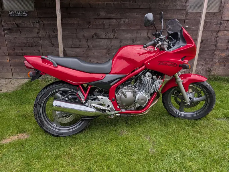 Yamaha XJ 600 - foto 8