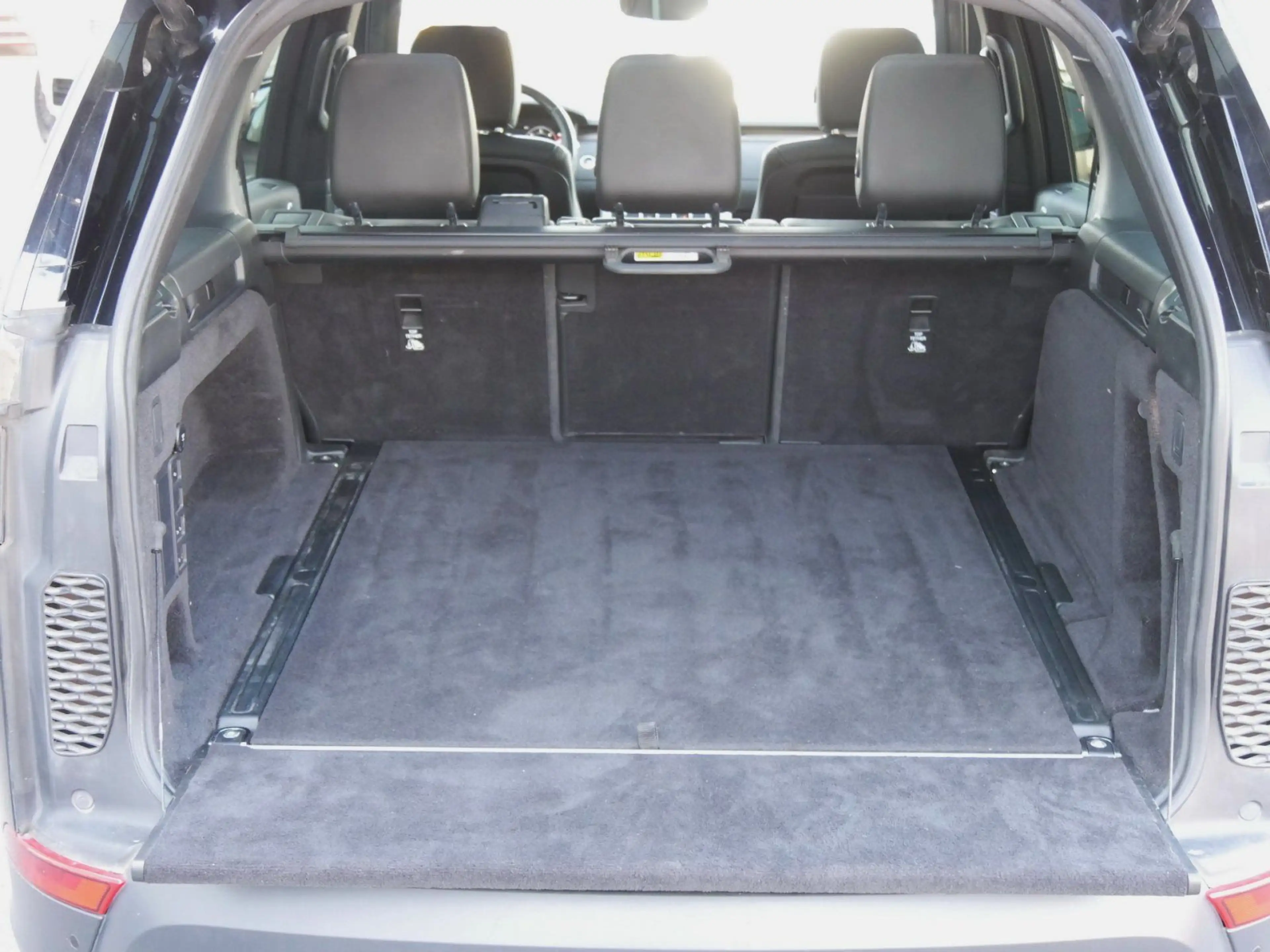 Land Rover Discovery 5 HSE SDV6 — photo 11