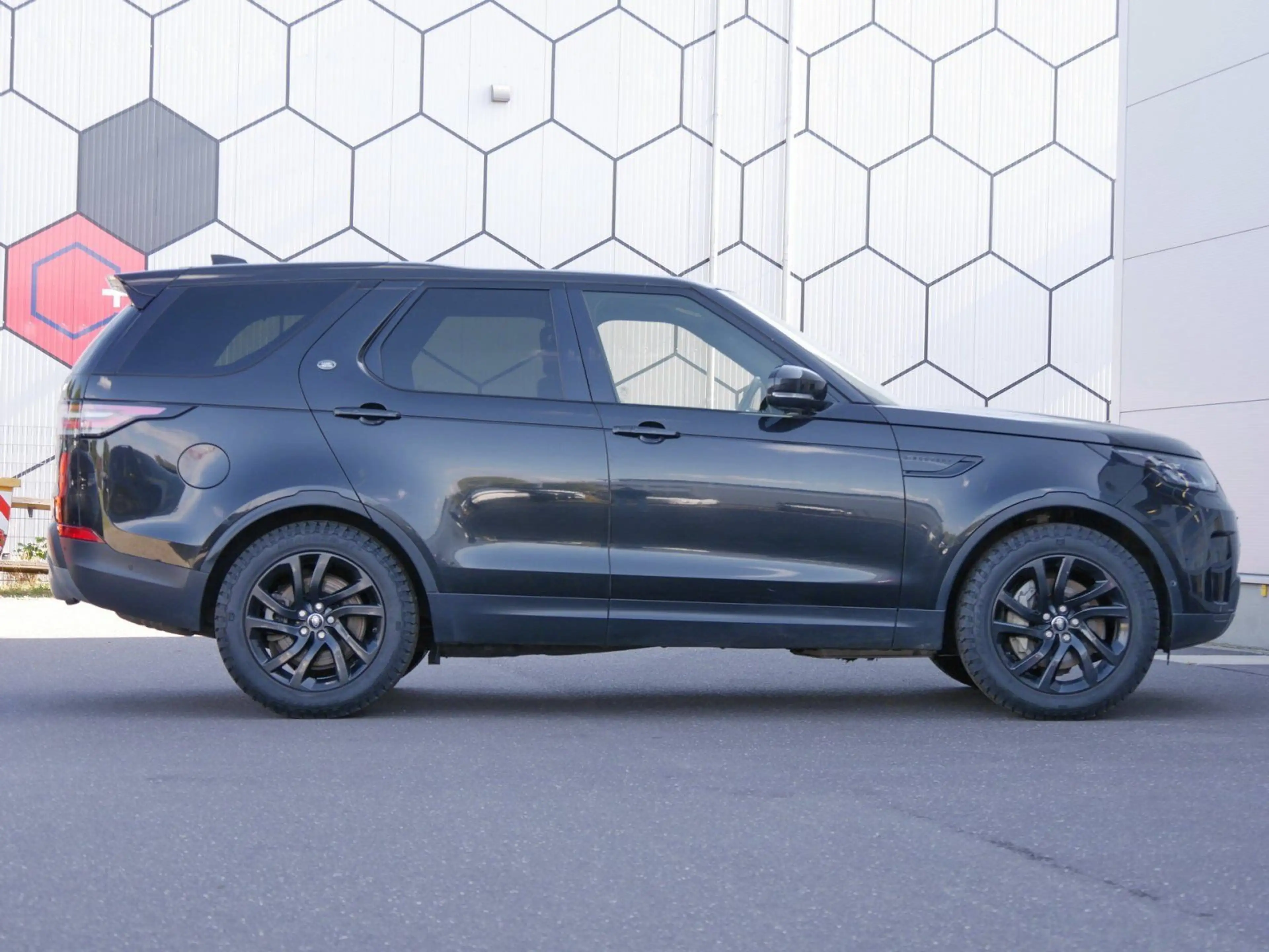 Land Rover Discovery 5 HSE SDV6 — photo 6