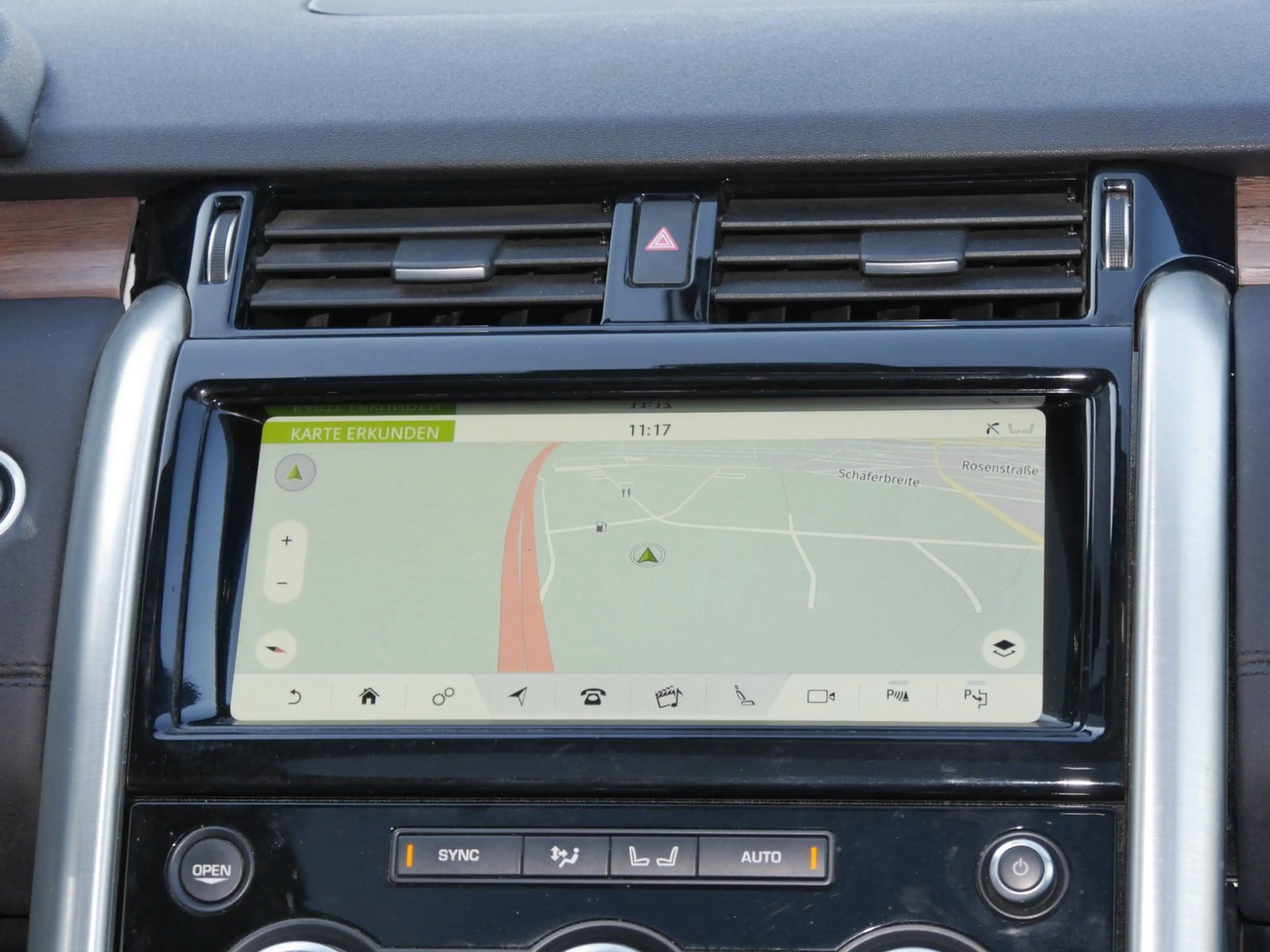 Land Rover Discovery 5 HSE SDV6 — photo 10
