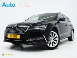 Skoda Superb Combi Open dak, Elektrische achterklep, Panorama dak, Elektrische stoelverstelling, Stoelverwarming, Trekhaak, Grootlichtassistent, Parkeerhulp met camera