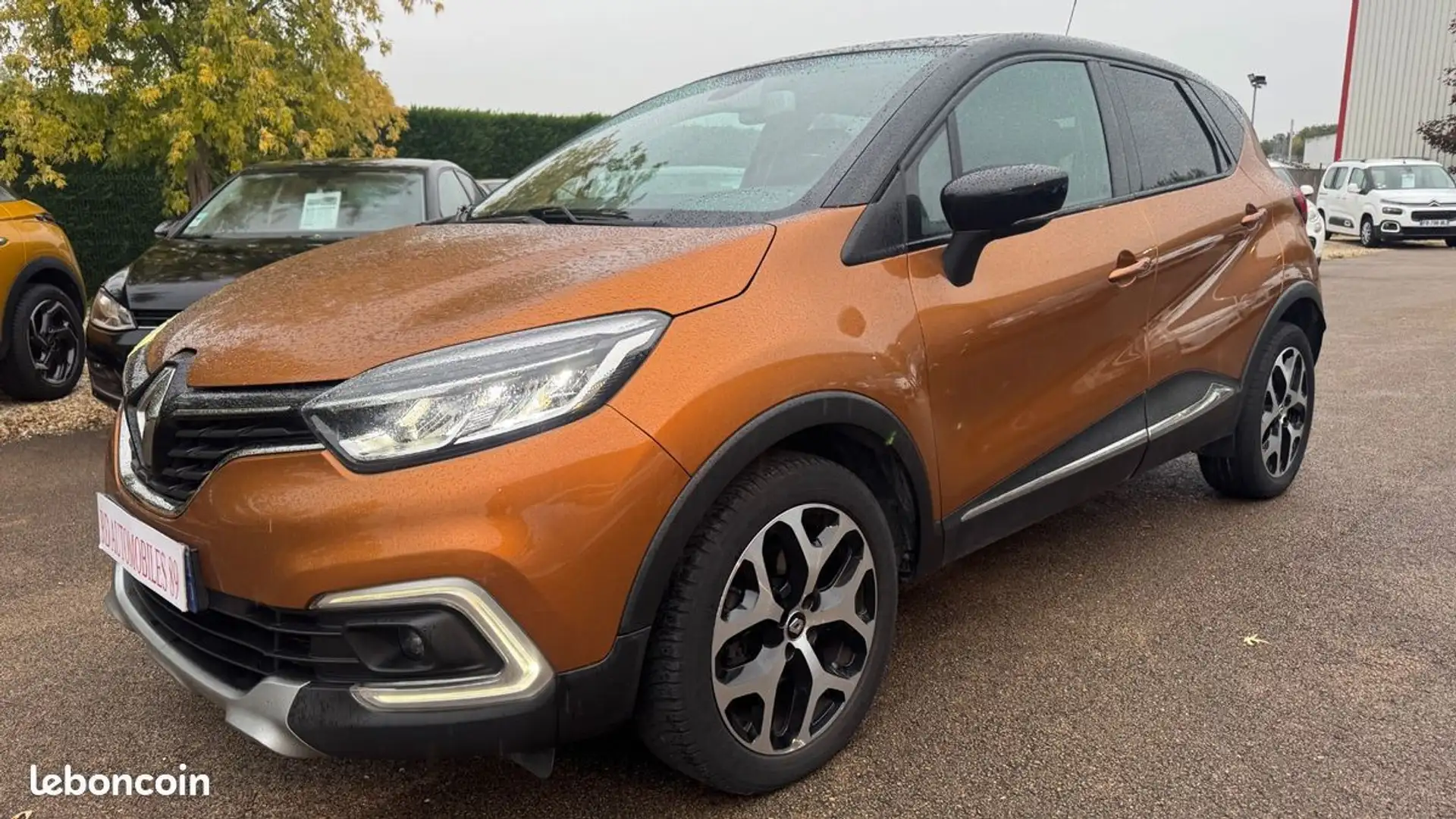 Renault Captur 1.5 DCI 110 CH Intens Gold - 1