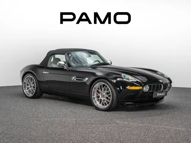 BMW Z8 BMW Z8 |