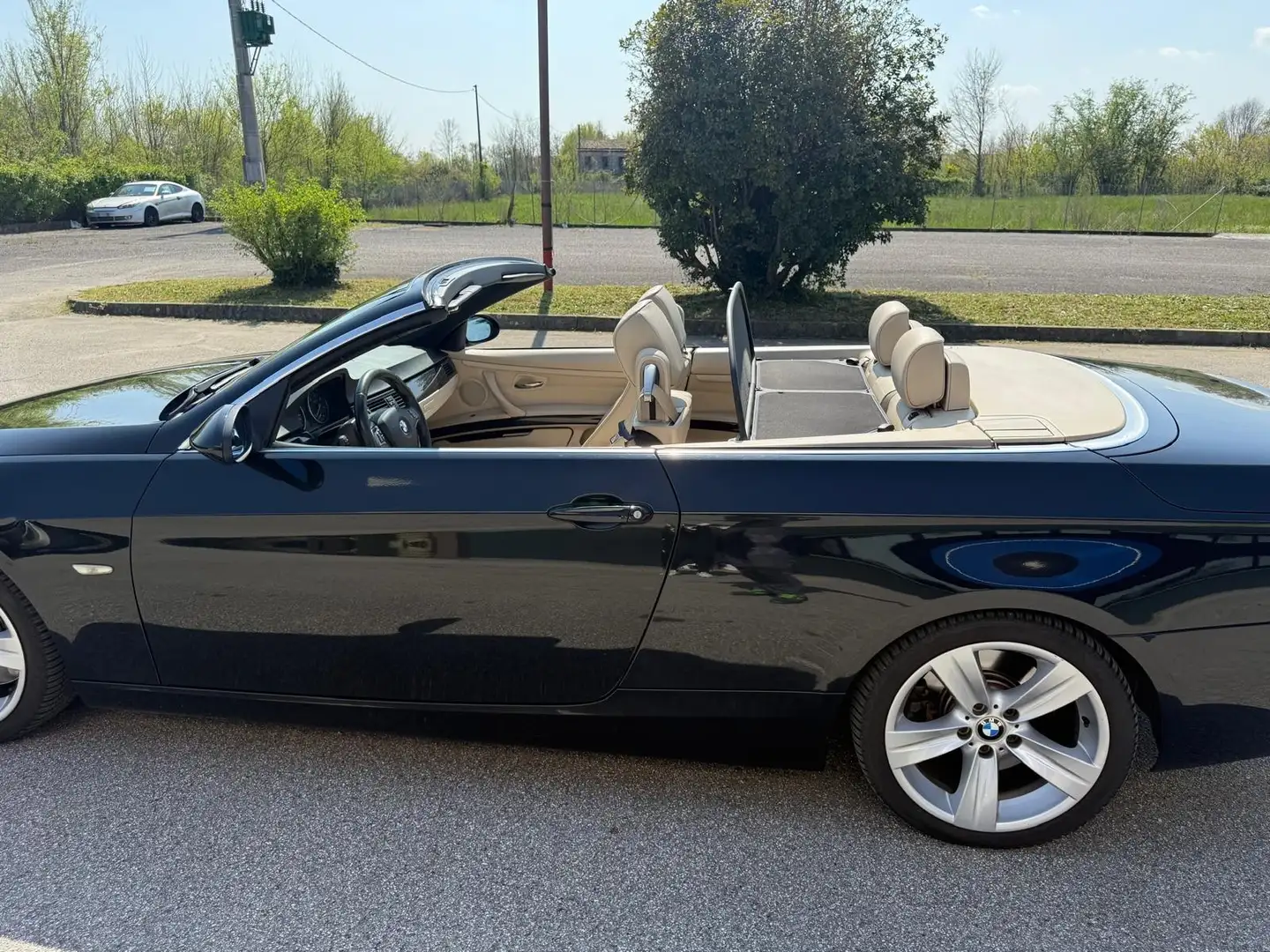 BMW 330 330d Cabrio Eletta Nero - 2
