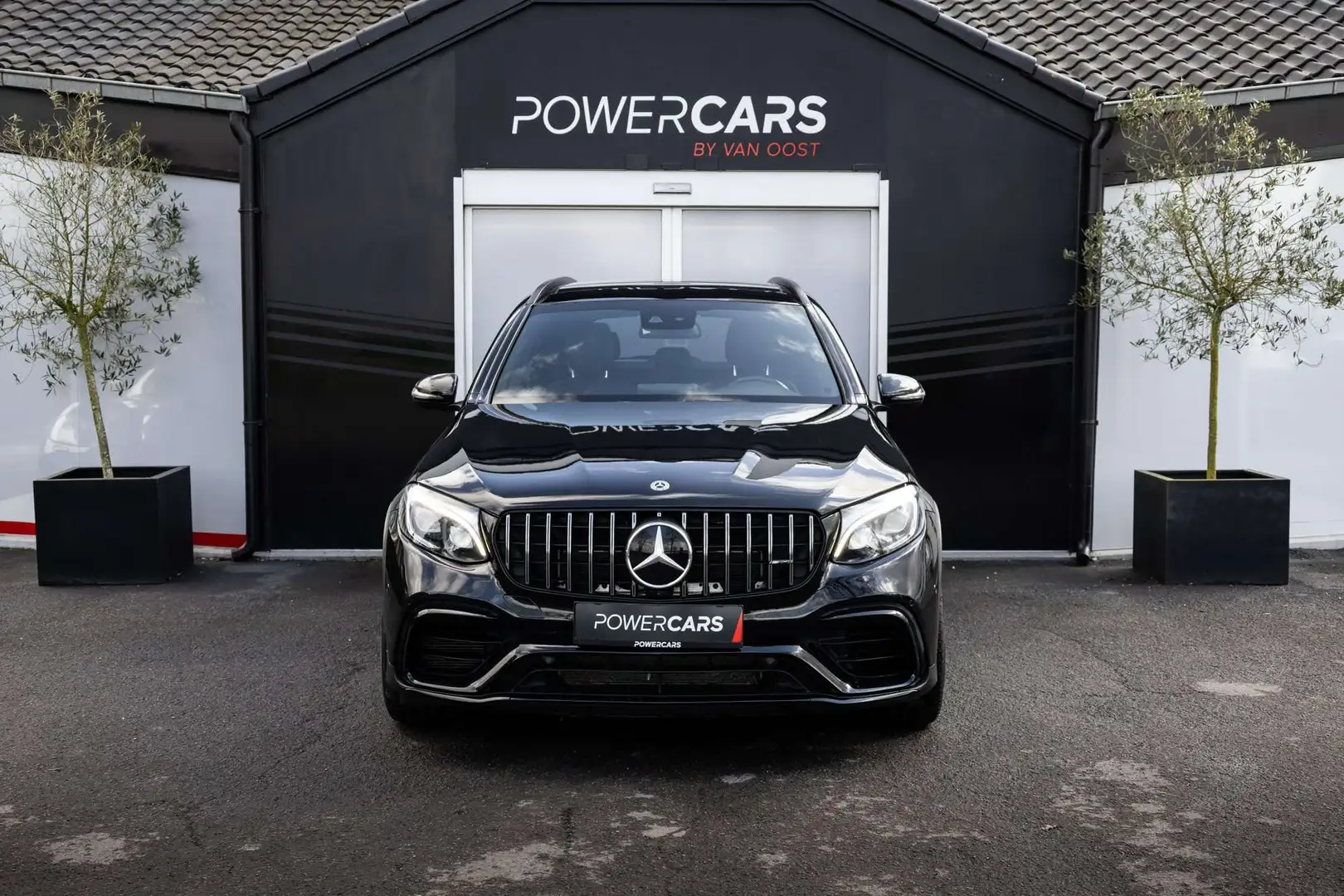 Mercedes-Benz GLC 63 AMG 4-Matic  Air Body Control  Night pack  PANO Negro - 2