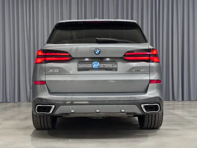 BMW X5 X5 view 4