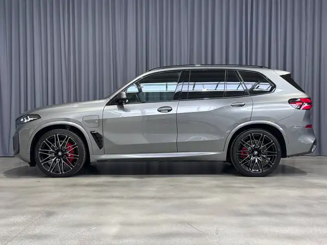 BMW X5 X5 view 2