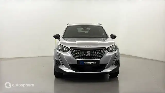 Peugeot 2008 view 2