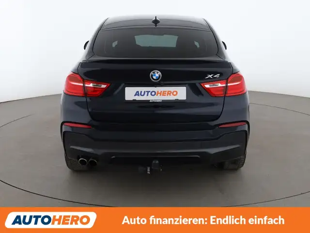 BMW X4 view 5