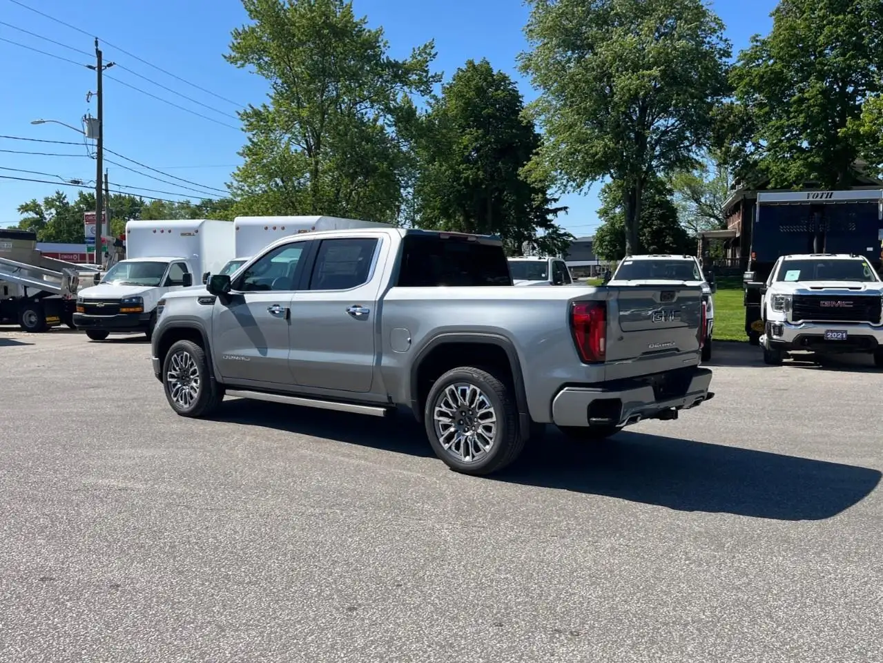 GMC Sierra 1500 снимка GMC Sierra 1500