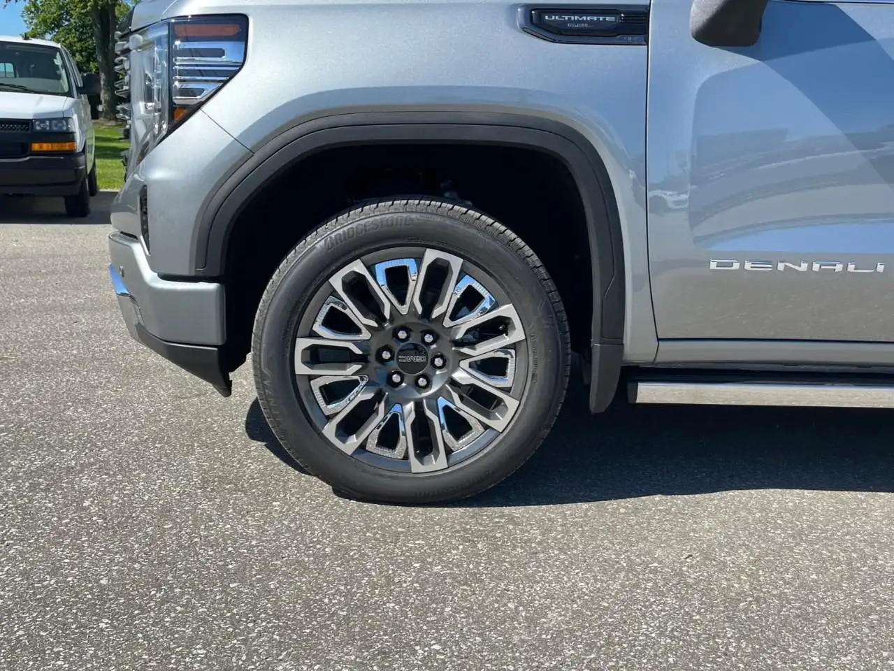 GMC Sierra 1500 снимка GMC Sierra 1500