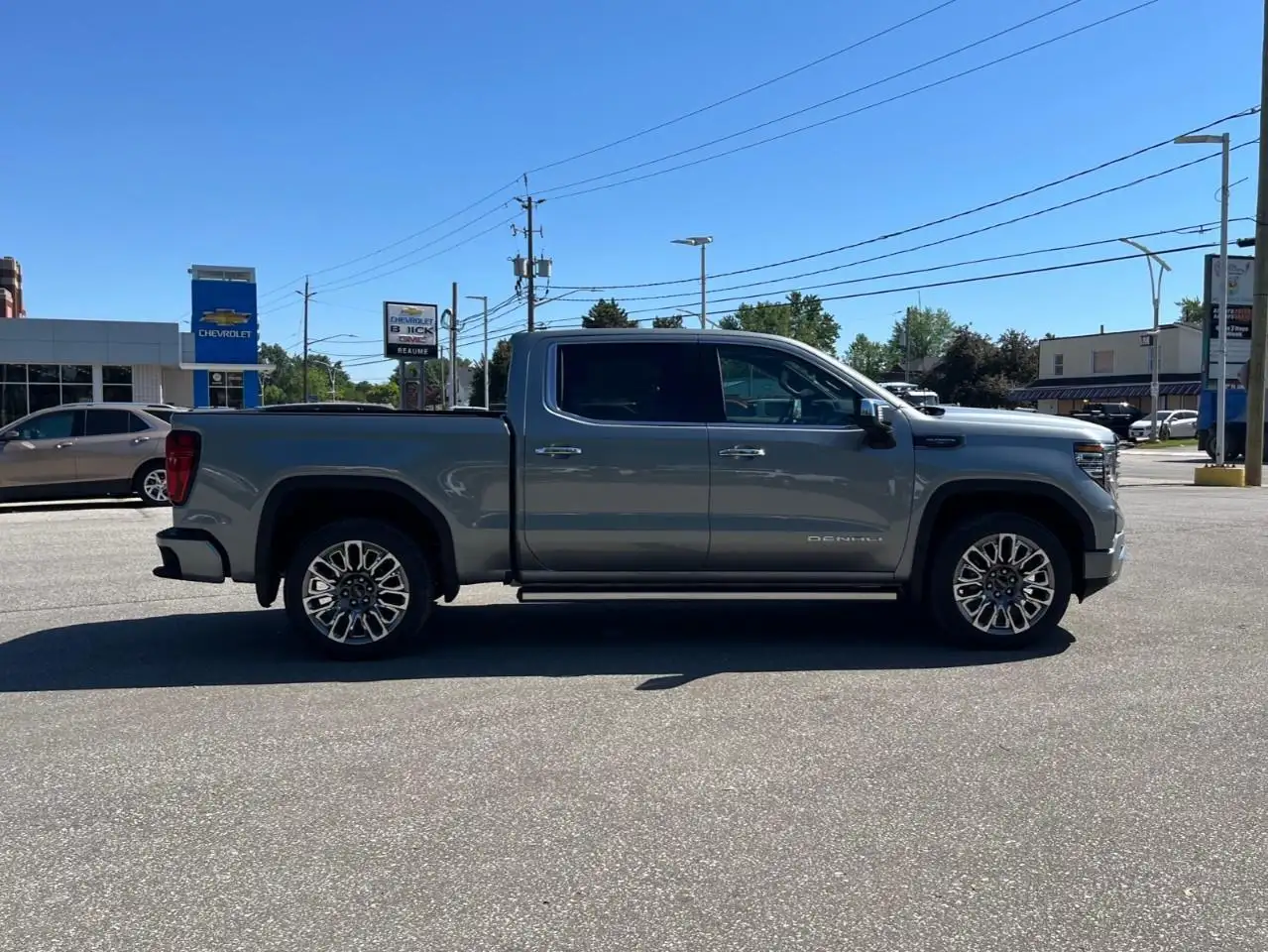 GMC Sierra 1500 снимка GMC Sierra 1500