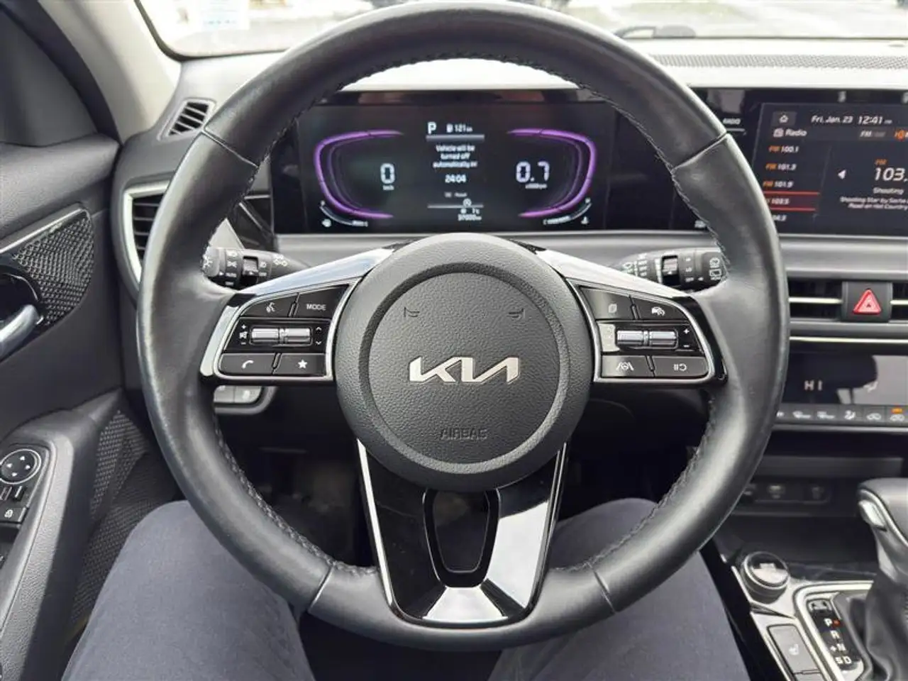 Kia Seltos снимка Kia Seltos