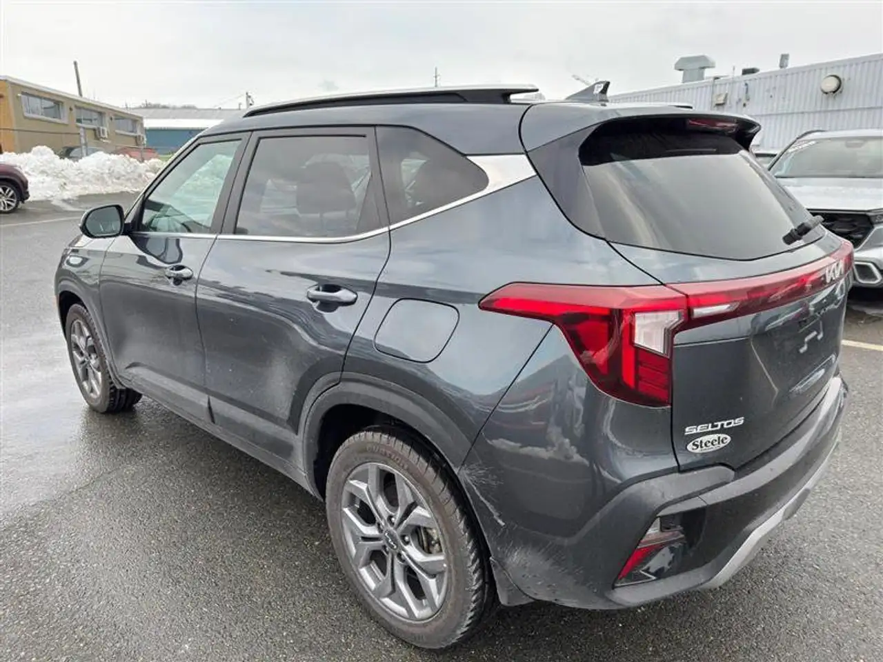 Kia Seltos снимка Kia Seltos