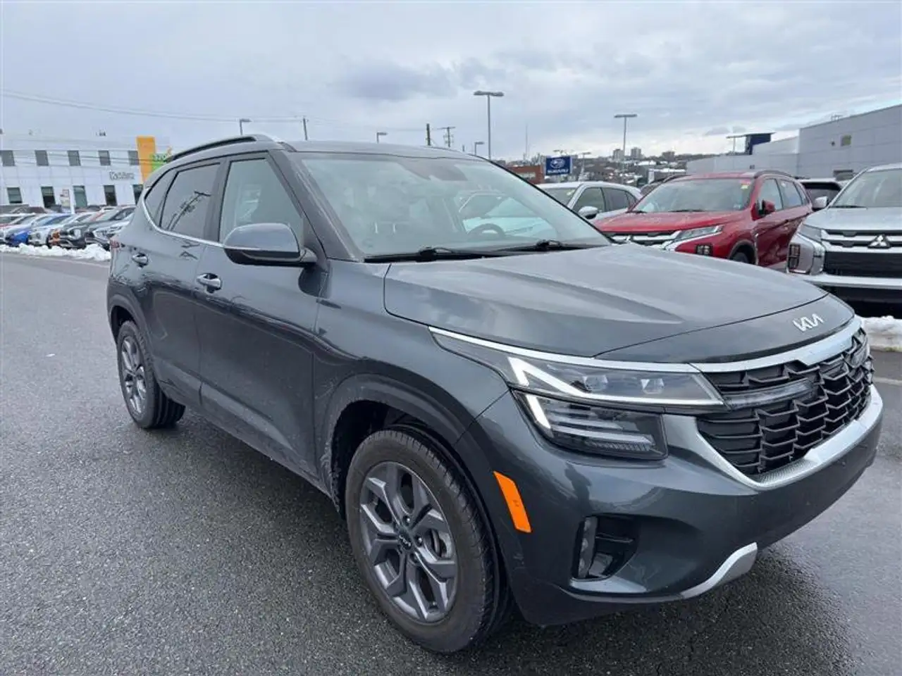 Kia Seltos снимка Kia Seltos