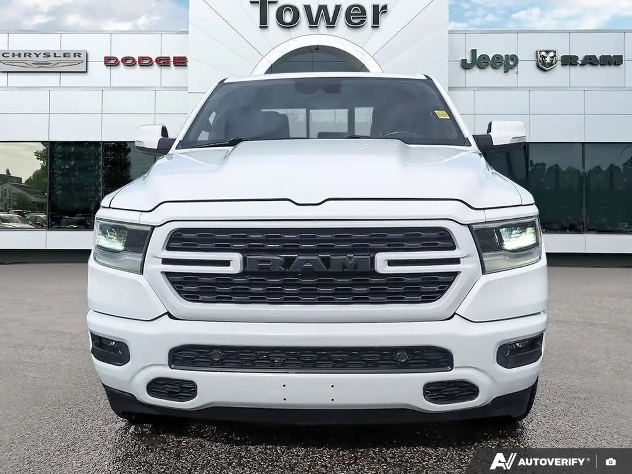RAM 1500 снимка RAM 1500