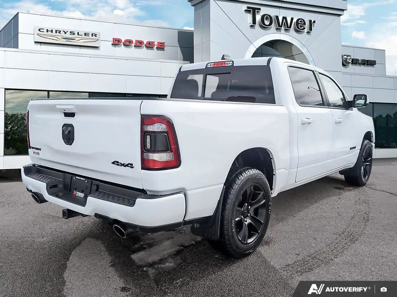 RAM 1500 снимка RAM 1500