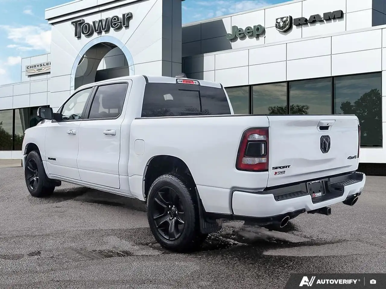 RAM 1500 снимка RAM 1500