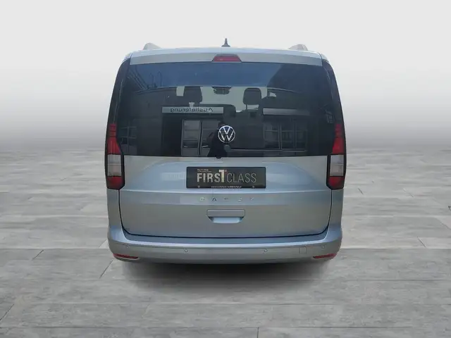Volkswagen Caddy view 5