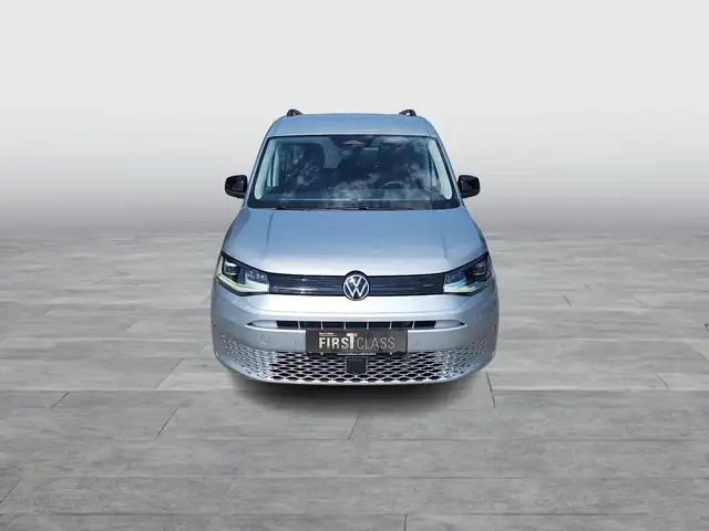 Volkswagen Caddy view 2