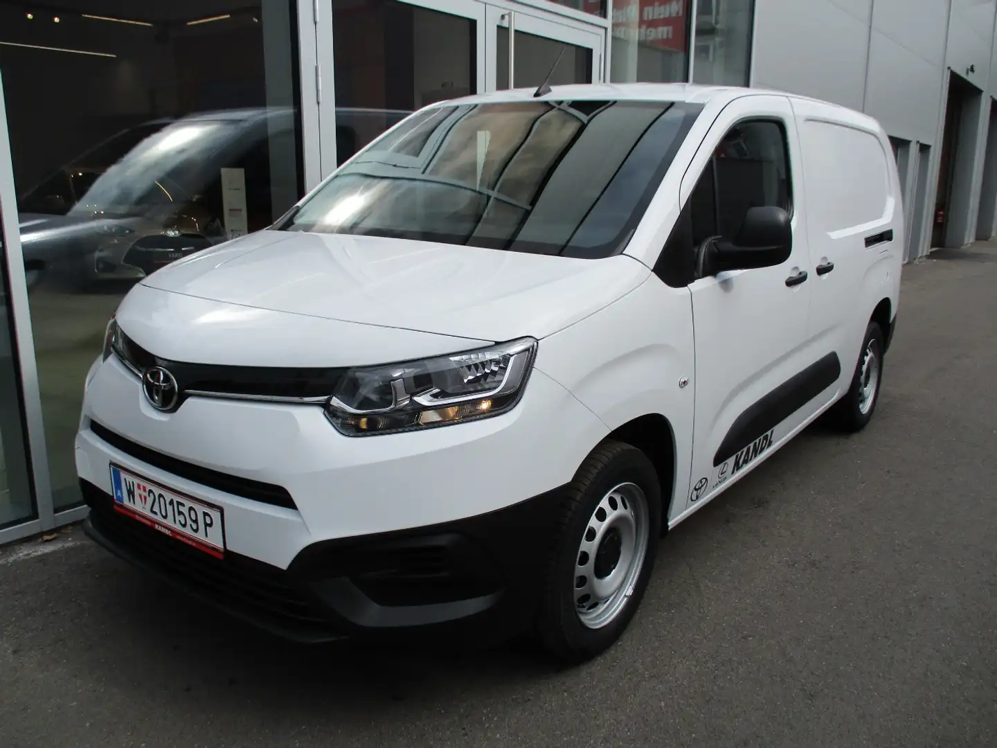 Toyota Proace City Kastenwagen 1.5 D-4D 102 L2 Basis Blanc - 2