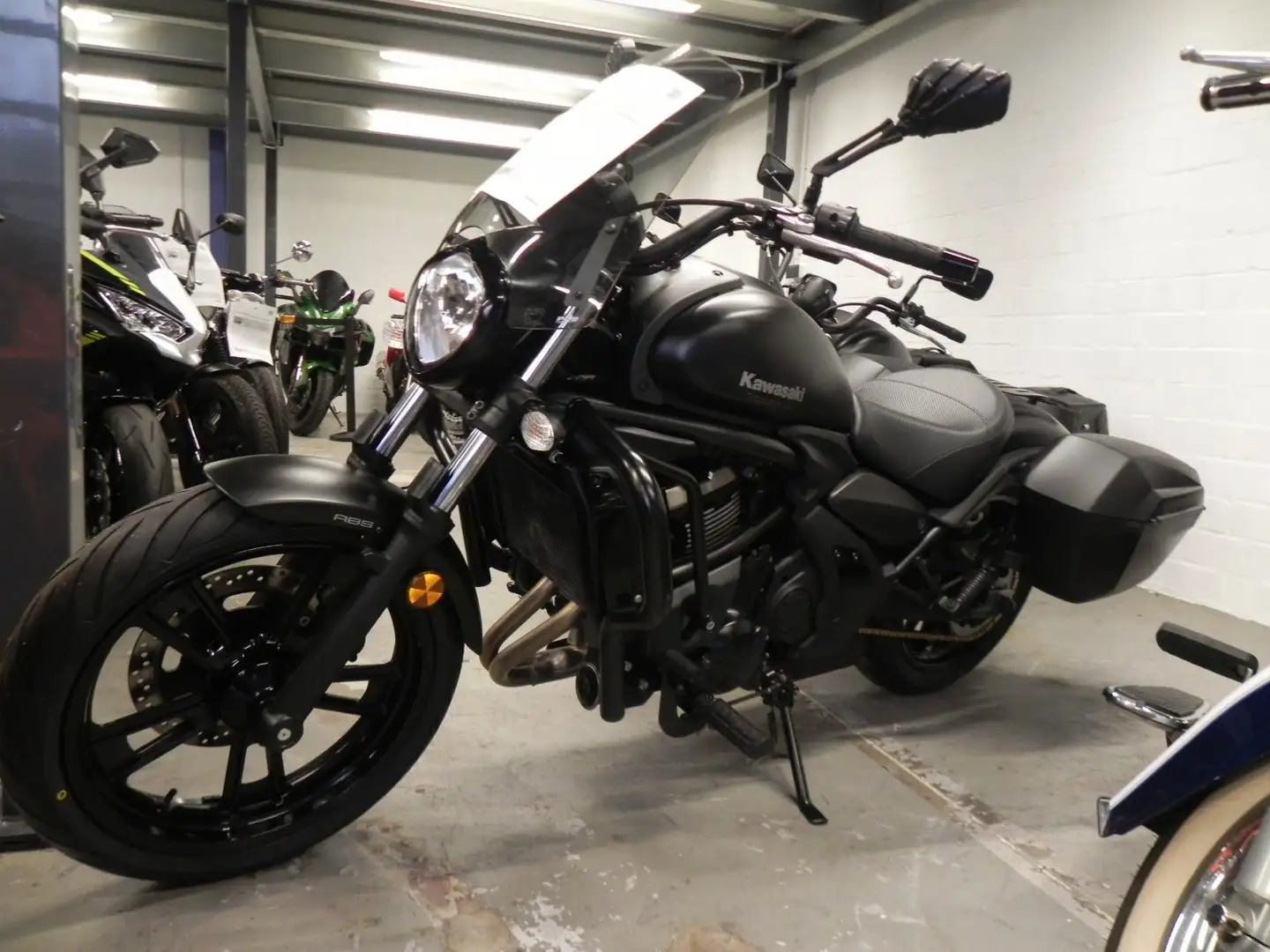 Kawasaki Vulcan S 650 ABS Schwarz - 1