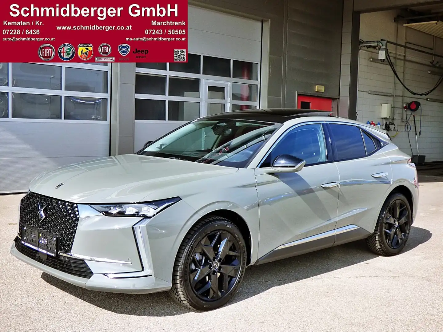 DS Automobiles DS 4 PureTech 225 S&S EAT8 Rivoli 8-fach/Focal/SD/Leder Grau - 1
