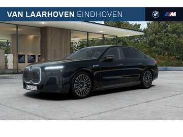 7 Serie M760e xDrive Automaat / Panoramadak Sky Lo