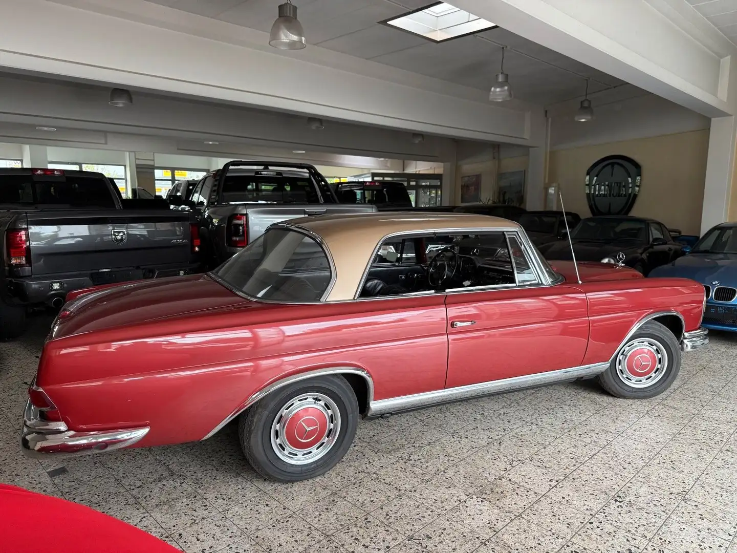 Mercedes-Benz 280 SE °1. HAND°DEUTSCHES FAHRZEUG° Piros - 2