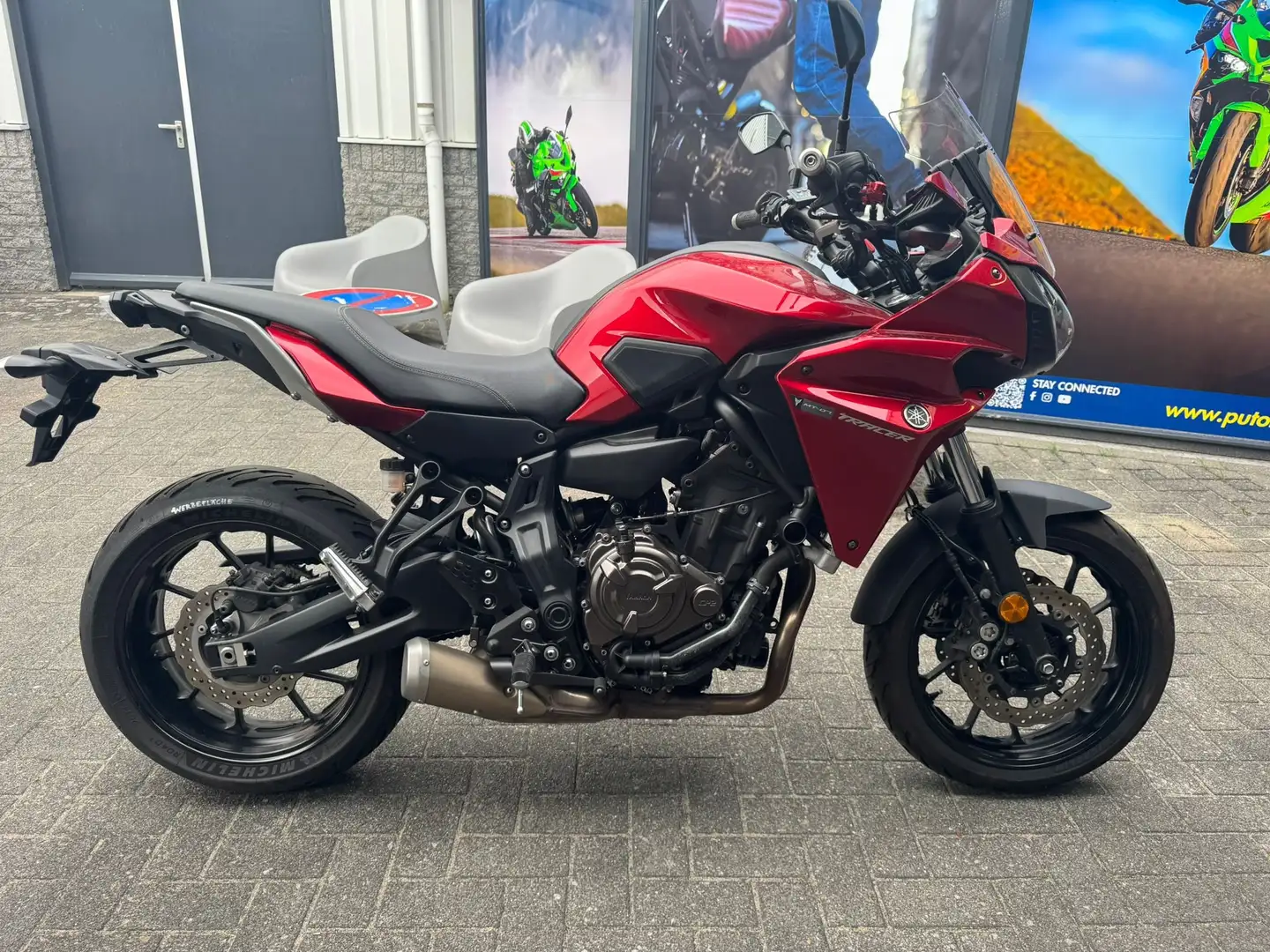 Yamaha Tracer 700 ABS Rojo - 1
