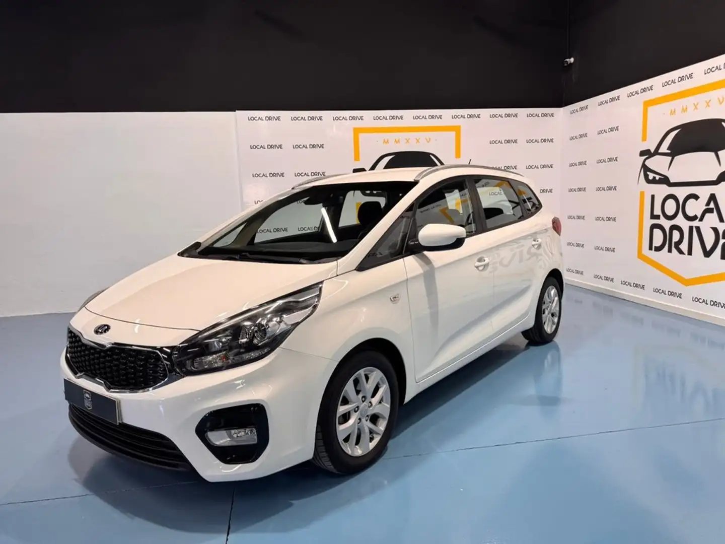 Kia Carens 1.6 GDi Concept 135 Blanco - 1