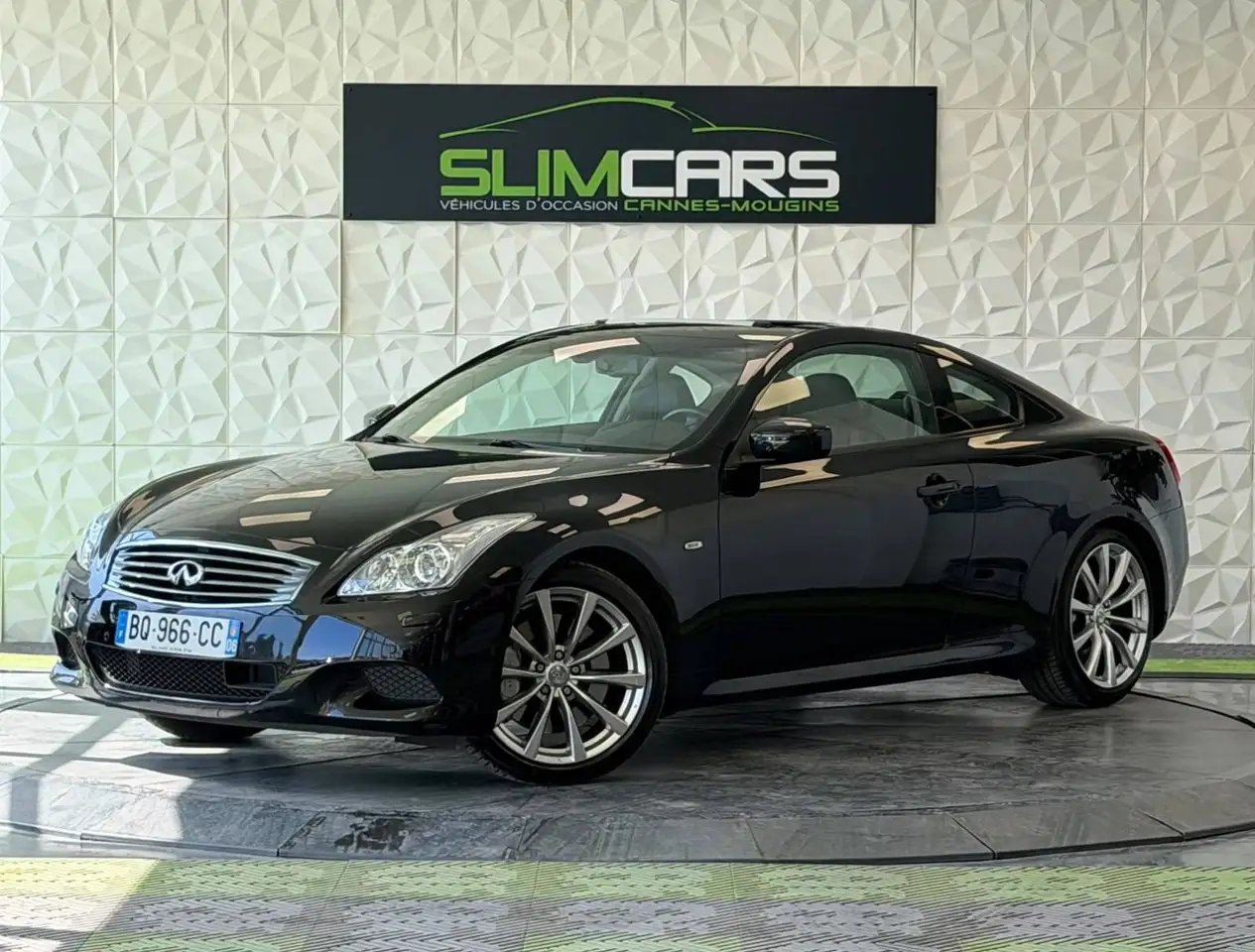Infiniti G37